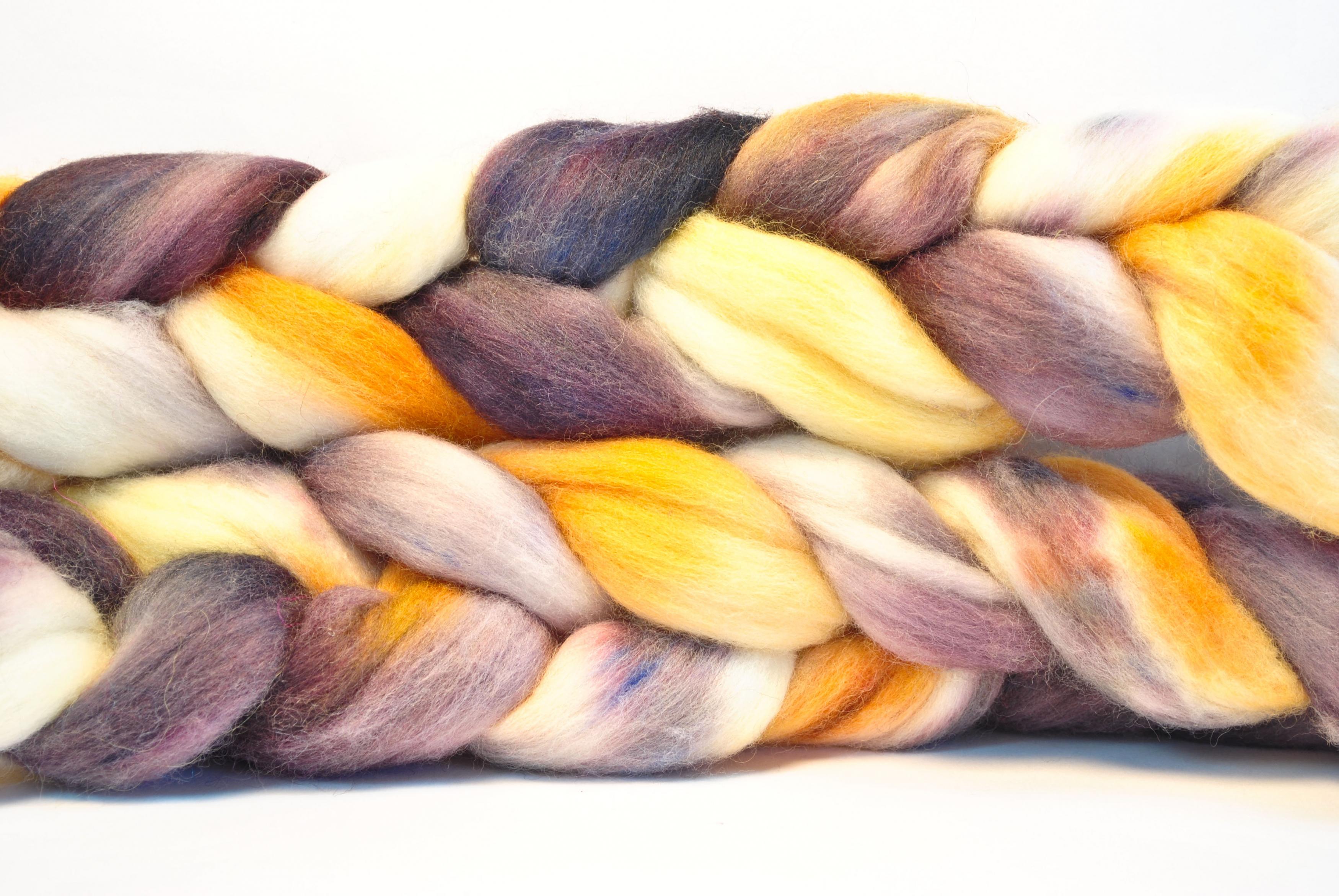 Hand Painted Wool Roving Merino Combed Top 4.1 Oz Danzon on Luulla